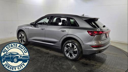 2021 Audi e-tron Premium