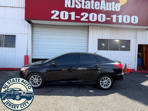 Shadow Black 2017 Ford Focus SE
