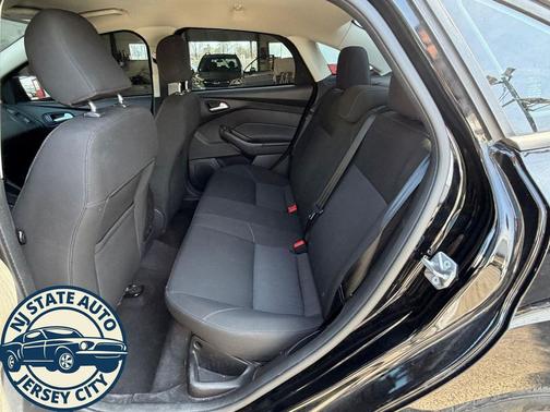 Shadow Black 2017 Ford Focus SE