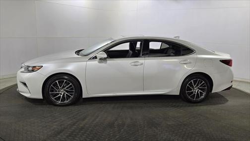 2016 Lexus ES 350 Base