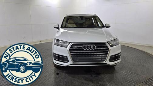 2019 Audi Q7 45 Premium Plus