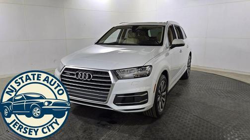 2019 Audi Q7 45 Premium Plus