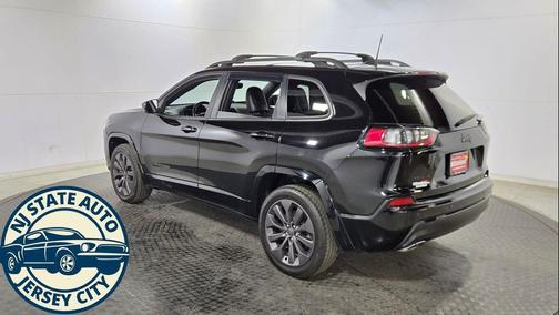Diamond Black Crystal Pearlcoat 2019 Jeep Cherokee Limited