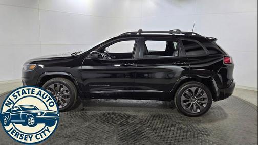 Diamond Black Crystal Pearlcoat 2019 Jeep Cherokee Limited