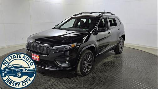 Diamond Black Crystal Pearlcoat 2019 Jeep Cherokee Limited