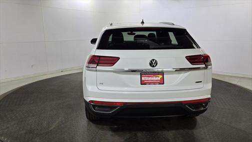 2021 Volkswagen Atlas Cross Sport 2.0T SE w/Technology 4MOTION