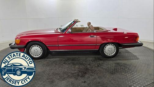 Red 1986 Mercedes-Benz S-Class 560 SL