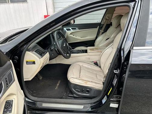 2015 Hyundai Genesis 3.8