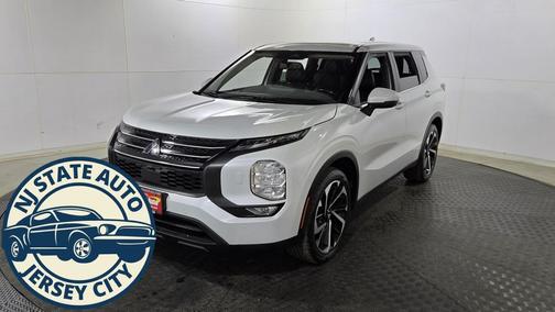 2022 Mitsubishi Outlander SE Launch Edition S-AWC