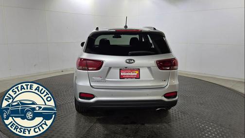 Sparkling Silver 2019 Kia Sorento S