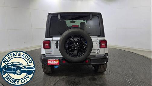Silver Zynith Clearcoat 2023 Jeep Wrangler 4xe Sahara