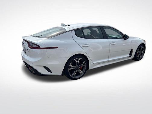 Snow White Pearl 2019 Kia Stinger GT