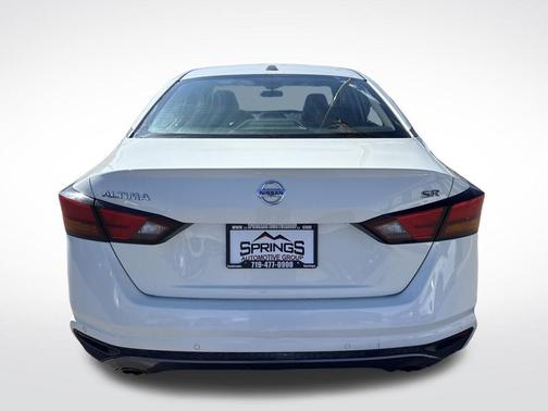 2020 Nissan Altima SR FWD