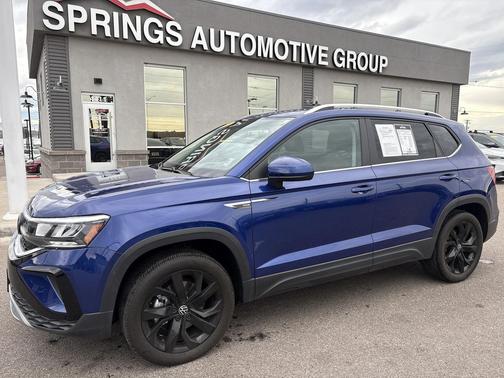 2023 Volkswagen Taos 1.5T SE