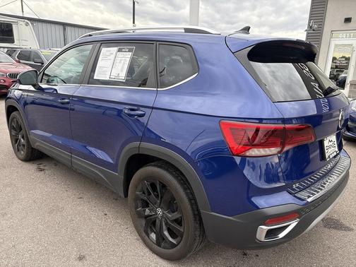 2023 Volkswagen Taos 1.5T SE