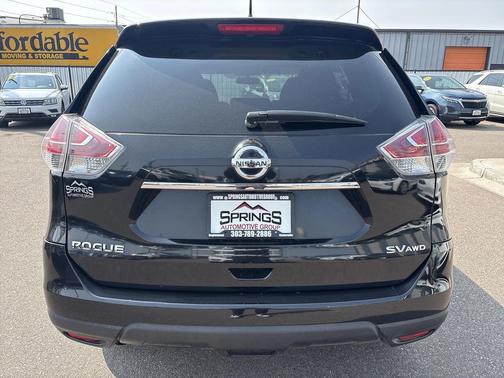 2016 Nissan Rogue SV