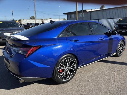 2022 Hyundai ELANTRA N Base