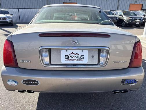 2004 Cadillac DeVille Base