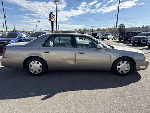 2004 Cadillac DeVille Base