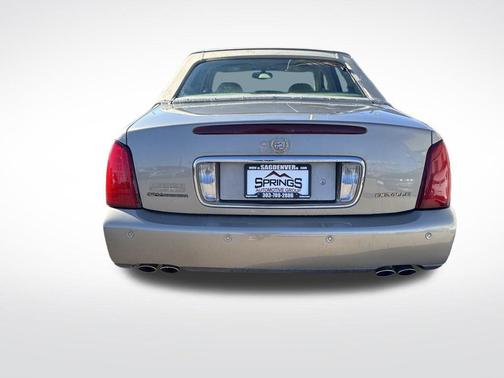 2003 Cadillac DeVille Base