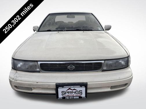 1993 Nissan Maxima GXE