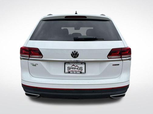 White 2021 Volkswagen Atlas 3.6L SE w/Technology