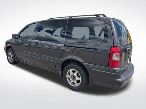 32u 1997 Oldsmobile Silhouette GL