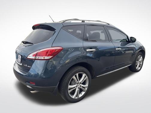 2011 Nissan Murano LE