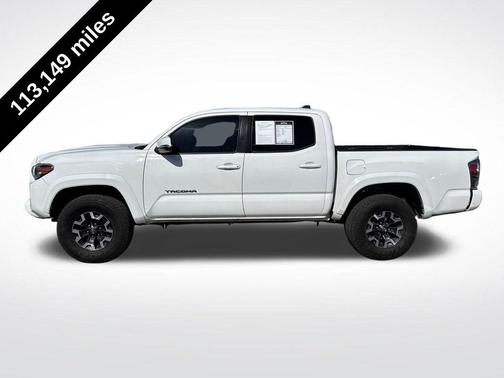 Super White 2020 Toyota Tacoma TRD Sport