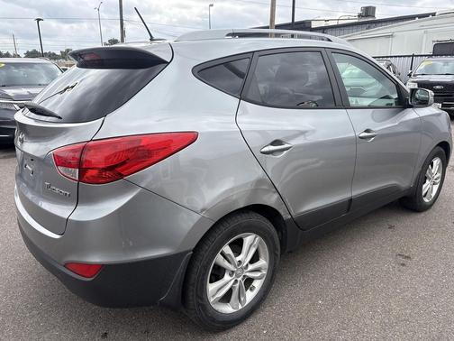 2013 Hyundai TUCSON GLS