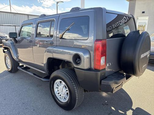 2008 Hummer H3 Base