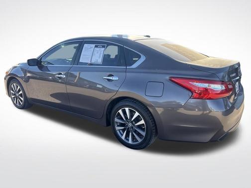 2017 Nissan Altima 2.5 SV