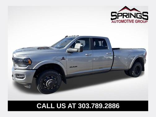 2023 RAM 3500 Limited Crew Cab 4x4 8' Box