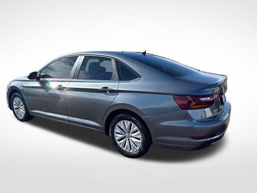 Platinum Gray Metallic 2019 Volkswagen Jetta 1.4T S