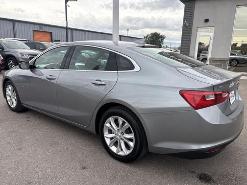 2023 Chevrolet Malibu FWD 1LT