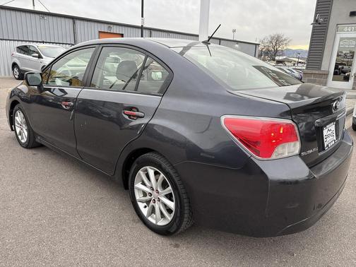 2013 Subaru Impreza 2.0i Premium