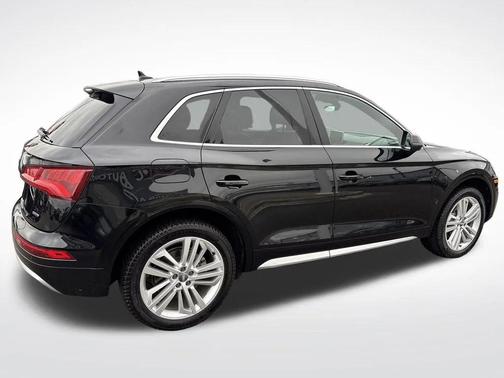 2019 Audi Q5 2.0T Premium Plus