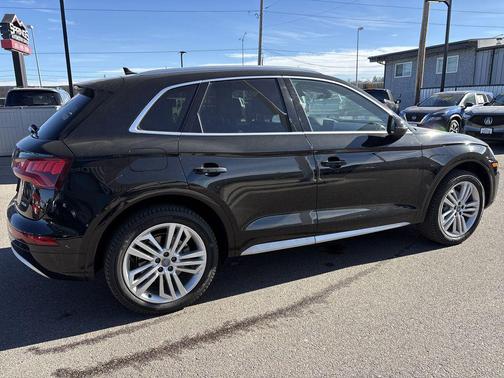 2019 Audi Q5 2.0T Premium Plus