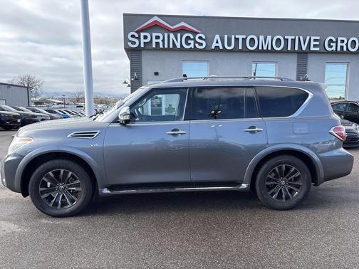 2017 Nissan Armada Platinum