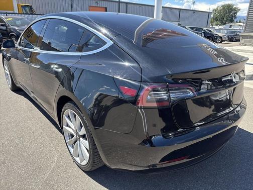 2018 Tesla Model 3 Mid Range