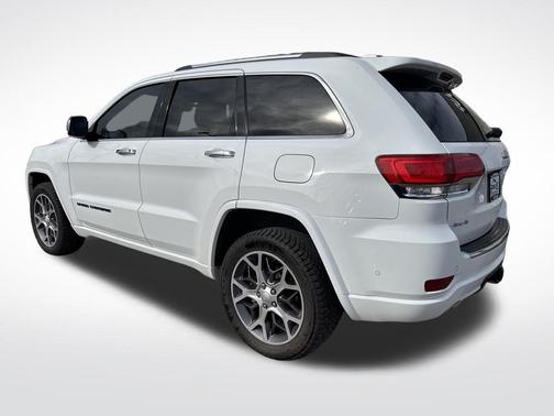 Bright White Clearcoat 2021 Jeep Grand Cherokee Overland