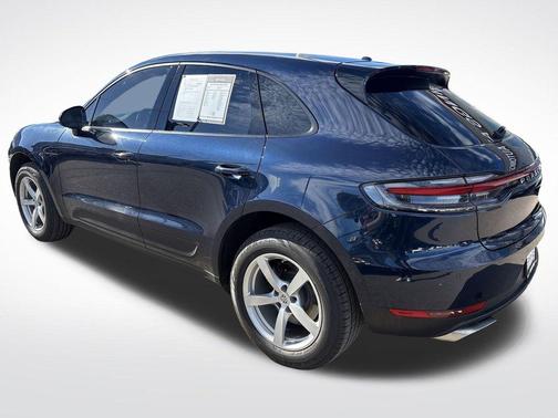 2020 Porsche Macan Base