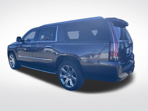 2016 Cadillac Escalade ESV Luxury