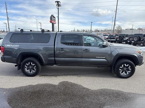 2016 Toyota Tacoma TRD Sport