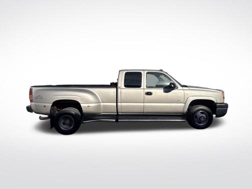 2004 Chevrolet Silverado 3500 LT Extended Cab