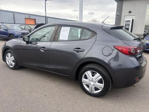 2015 Mazda Mazda3 i Sport