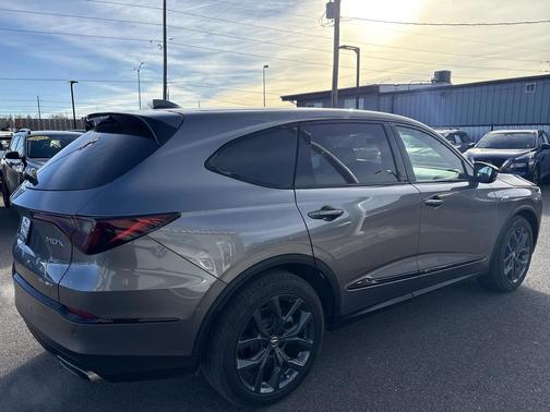 2022 Acura MDX A-Spec Package