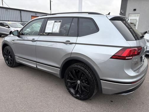 2020 Volkswagen Tiguan 2.0T SE R-Line Black 4MOTION