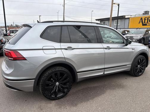 2020 Volkswagen Tiguan 2.0T SE R-Line Black 4MOTION