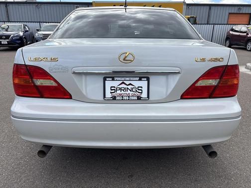 2002 Lexus LS 430 Base